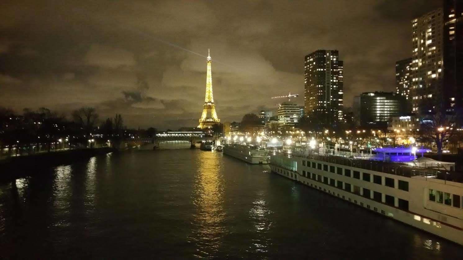 Готель Eiffel Kennedy Париж Екстер'єр фото